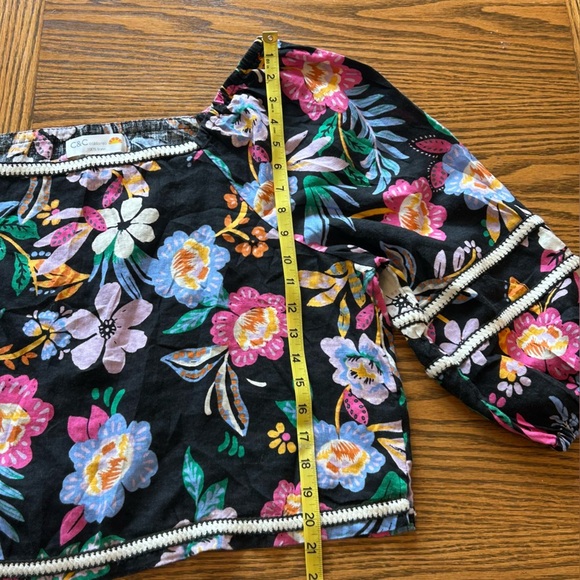 C&C California Black Floral Linen Crop Top Size XL - Picture 7 of 10